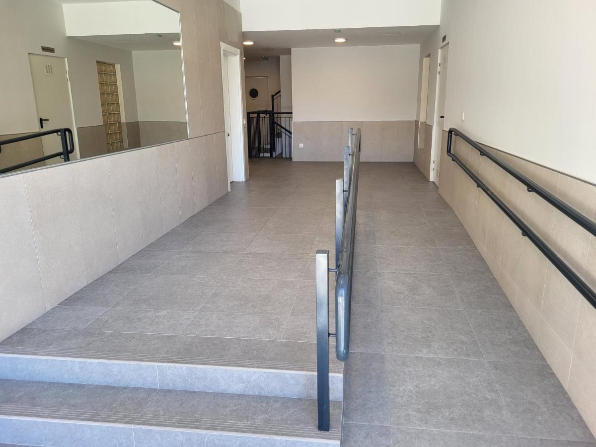 Alazan Jerez Ii-Parking Gratis-Wifi-Netflix Apartment Херес де ла Фронтера Екстериор снимка